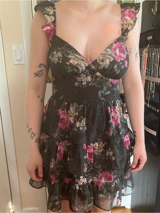 Francesca's Collections Dresses & Skirts - Floral Ruffled Mini Dress - Dark Green with Pink Roses